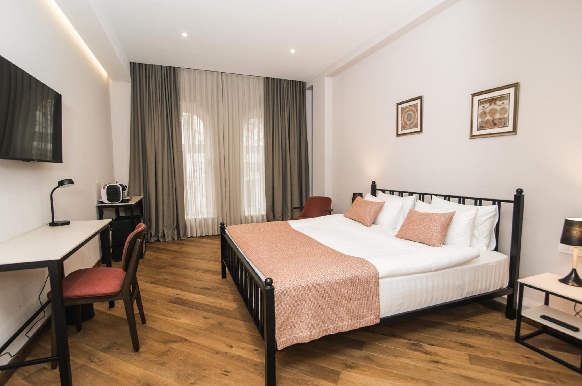 Makmani Boutique Hotel By Dnt Group Tbilissi Extérieur photo