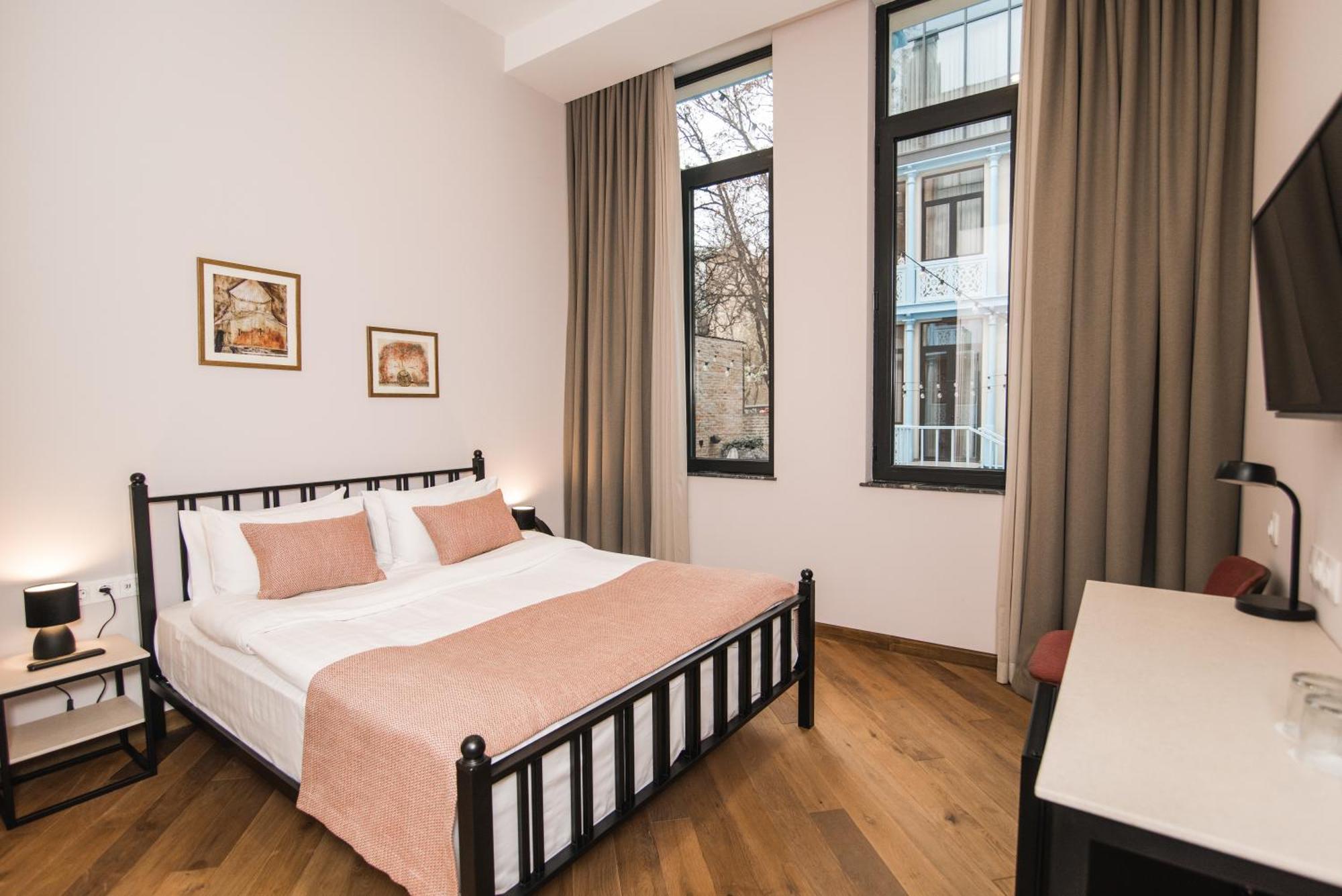 Makmani Boutique Hotel By Dnt Group Tbilissi Extérieur photo