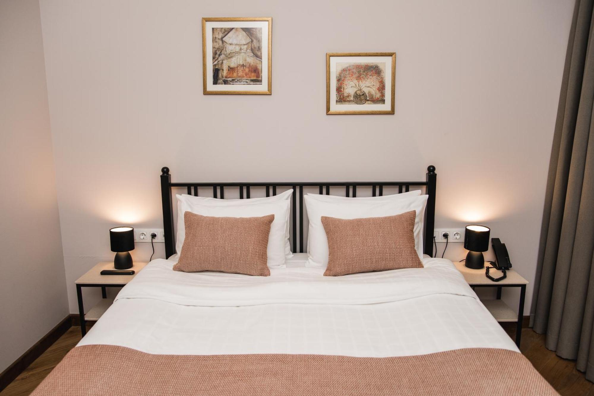 Makmani Boutique Hotel By Dnt Group Tbilissi Extérieur photo