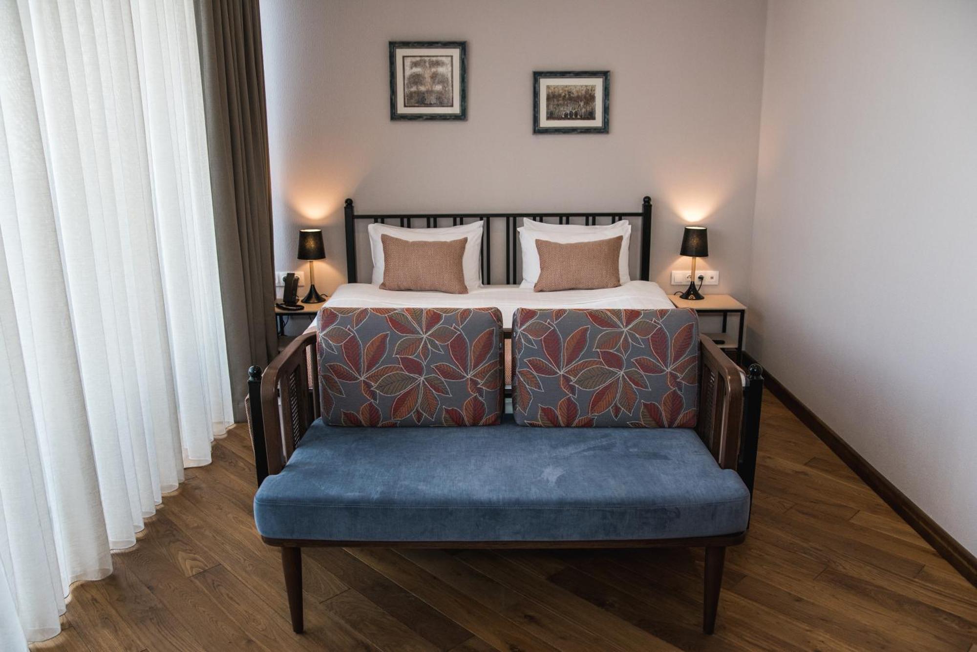 Makmani Boutique Hotel By Dnt Group Tbilissi Extérieur photo