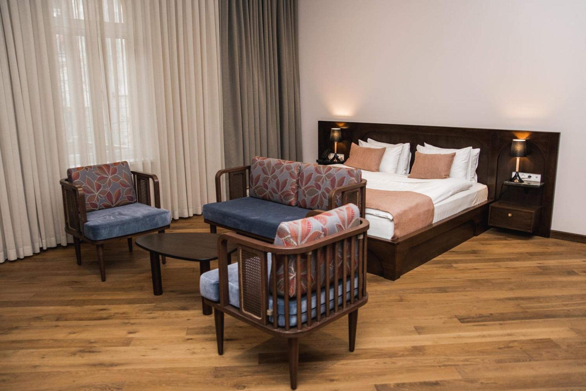 Makmani Boutique Hotel By Dnt Group Tbilissi Extérieur photo